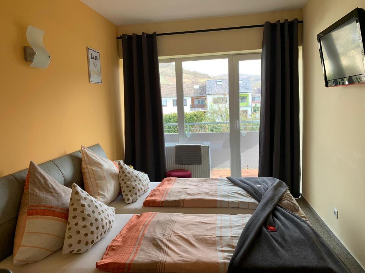 Pension Jaegerhof Rheinbrohl Esterno foto